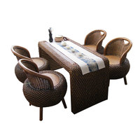 Ensemble table basse et chaises en rotin naturel tressé, fait main, style vintage, coins arrondis, surface lisse et sécurisée pour salon et balcon