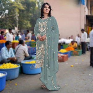 Salwar Kameez Azul Turquesa Bordado para Mujer con Dupatta, Traje Tradicional Indio Pakistaní, Largo hasta el Suelo, Corte Holgado - Product Image 1
