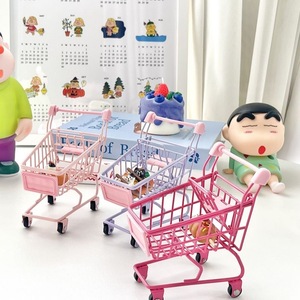 Mini carrito de compras de metal, color rosa, morado, azul, blanco, de hierro forjado, accesorio para fotos de muñecas y decoración, de 8 a 13 años - Product Image 2