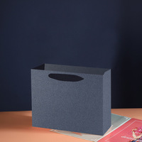 Boîtes cadeaux A1 haut de gamme en papier kraft personnalisées, mini emballage de parfum imprimé avec revêtement UV, style élégant par le fabricant