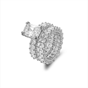 Anillo de cóctel de moissanita chapado en oro de 18 quilates para mujer, corte esmeralda, engaste pavé, estilo geométrico de lujo, joyería para fiesta - Product Image 2