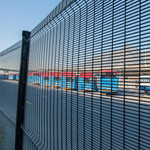 Clôture de sécurité anti-choc en métal Yishuo pour usage extérieur, conception anti-escalade pour le bureau du Premier Ministre et les prisons - Product Image 6