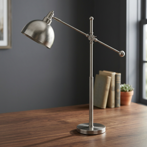 Lampe de table LED E26 simple à alimentation CC, industrielle, en métal, rotative et réglable, petite, pour décoration de chambre, élégante et luxueuse, usine OEM/ODM - Product Image 3
