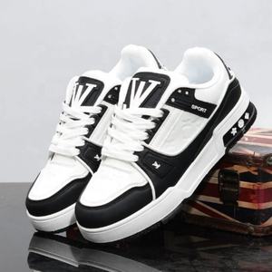 Calzado Deportivo con Logotipo Personalizable, Marcas de Diseño de Lujo de Alta Calidad, Zapatos Casuales, Zapatos para Caminar, Calzado de Lujo para Hombre y Mujer - Product Image 1