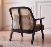 Fauteuil en rotin en bois massif, fauteuil simple pour salon avec table basse