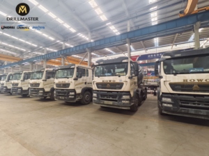 Zoomlion HOWO 8x4 Used Cement <strong>Mixer</strong> <strong>Ready</strong> <strong>Mix</strong> Factory 8/10/12cbm <strong>Concrete</strong> <strong>Mixer</strong> Truck with Pump and Engine Core Components - Product Image 3