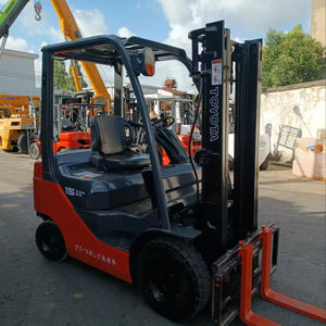 Montacargas Diésel TOYOTA 8FD15 8FD25 de 3 y 5 Toneladas Usado en Japón, Original, en Excelentes Condiciones, al Mejor Precio - Product Image 1