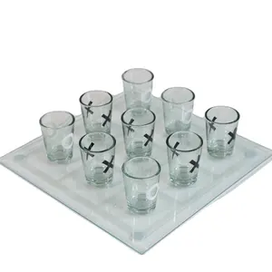 Eastommy ET-104068 Tic Tac Toe Shot Glas Drinkspel Xoxo Shot Game Partyboard Met Glazen Speelbord En 9 Shotglazen