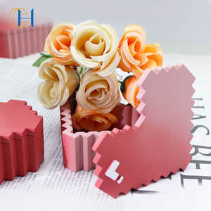 جرة شمع الصويا على شكل قلب خرسانية لتزيين المنزل هدية عطر مبشرة لحفل الزفاف في عيد الحب - Product Image 3