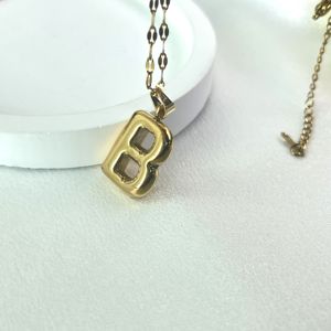 Nouveau à la mode 26 bijoux initiaux PVD 18K plaqué or perles chaîne bulle <span class=keywords><strong>graisse</strong></span> mignon lettre pendentif collier à breloques - Product Image 4