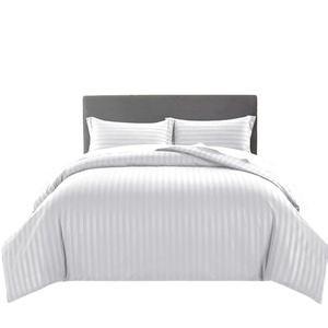 Parure de lit et housse de couette blanches unies, 100 % coton égyptien, 300 fils, certifiées OEKO-TEX BCI, personnalisables avec logo, non jetables, vente en gros - Product Image 1