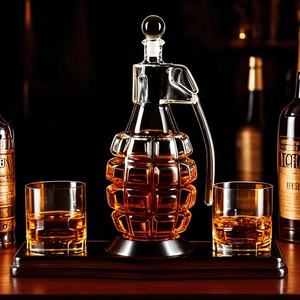 Juego de Decantador de Vidrio de Borosilicato Soplado a Mano con Forma de <span class=keywords><strong>Granada</strong></span>, Venta al por Mayor de Fábrica, 2 Vasos para Whisky y Vino, Apto para Lavavajillas - Product Image 2