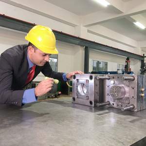 סין יצרן מותאם אישית פלסטיק preform הזרקת עובש רחב הפה הטבעה שחול מכה עובש רחב הפה preform עובש - Product Image 2