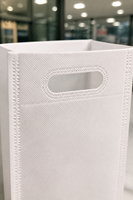Sac de courses non tissé pour les magasins de proximité, les épiceries, les boutiques de vêtements, les centres commerciaux, pochette d'emballage personnalisée imprimée
