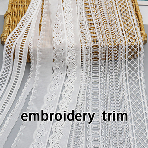 Ren hoa mới nhất 2024, vải ren mắt cáo 100% polyester, viền ren hòa tan trong nước dùng cho may mặc - Product Image 4