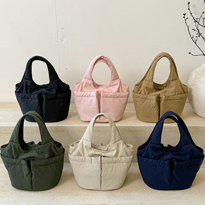 Sac nuage personnalisé pour femmes, vente en gros, cadeau pour elle, sac fourre-tout rose matelassé, léger, sac fourre-tout de sport matelassé - Product Image 2