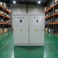 Armoire de distribution électrique étanche IP65 personnalisée 380V/400V 200A 12 prises avec verrou hybride pour chantiers de construction industriels