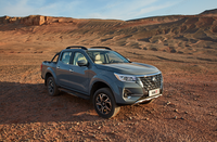 Prêt à être expédié, Dongfeng Rich 7 4*2, camionnette manuelle en stock, double cabine, camionnette automatique, moteur diesel Euro V, best-seller