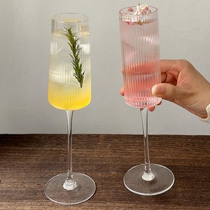 Vaso de Vidrio Rayado de Tallo Alto, Creativo, para Cócteles, Champán, Café Helado Americano, Vino Espumoso y Dulce - Product Image 2