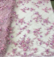 Vente chaude couleur rose 3d français dentelle tissu avec perlé à la main sequin fleur broderie tissu pour robe de soirée ou de mariée