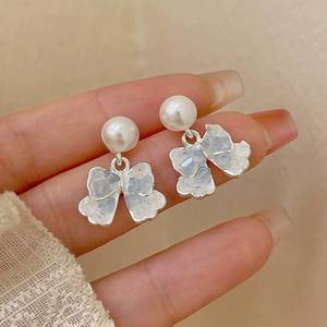 أقراط حب حورية البحر الطازجة الأكثر مبيعًا أقراط فاخرة عالية الجودة بتصميم مناسب - Product Image 1