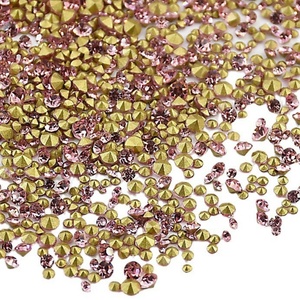 Strass en verre Oleeya à dos pointu, tailles assorties, perles de cristal en vrac en gros pour bijoux, ongles et accessoires DIY - Product Image 3
