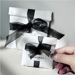 Sac à rabat en tissu de coton, écologique, durable, anti-poussière, pour bijoux, foulards, pyjamas, avec logo personnalisable pour cadeau - Product Image 3