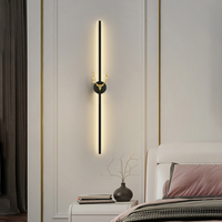 Applique murale moderne minimaliste en forme de bois de cerf, lampe de chevet pour chambre à coucher, applique murale nordique minimaliste de luxe léger pour salon