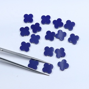 Phòng thí nghiệm tạo ra tổng hợp Turquoise đá quý bốn lá <span class=keywords><strong>Clover</strong></span> Shape 12*12 mét màu xanh Loose Nhân Tạo Turquoise Stones đối với trang sức - Product Image 3