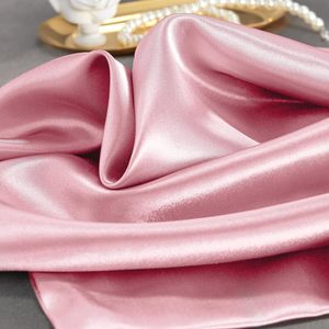 Cloudland 100% dut ipek maske ve yastık kılıfı özel ipek kaput scrunand ve yastık kılıfı hediye seti - Product Image 4