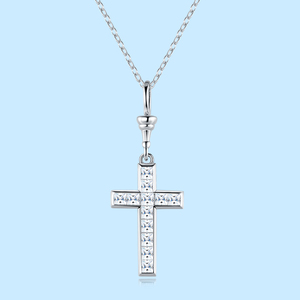 Ciondolo a Croce con Incastonatura a Castone Principessa in <span class=keywords><strong>Argento</strong></span> S925 Placcato Oro con Moissanite Collana con Ciondolo a Croce per Donna - Product Image 5