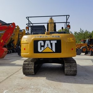 Excavatrice sur chenilles d'occasion CAT 320D2L d'origine, Caterpillar 320D2L d'occasion avec hautes performances - Product Image 5