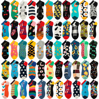 Vente en gros de chaussettes de cheville fantaisie en coton et fibre de bambou, avec logo personnalisé, motif dessin animé amusant