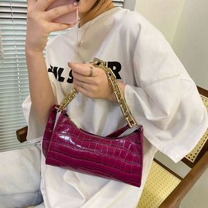 Bolso Tote Casual Retro de Cuero Ecológico para Mujer, con Cierre de Cremallera, Correa Cruzada de Color Sólido - Product Image 5