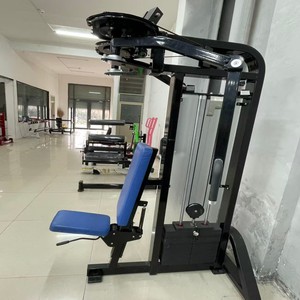 Macchina Commerciale Regolabile in Acciaio con Carico a Perni per Allenamento di Forza di Schiena e Braccia - Product Image 4