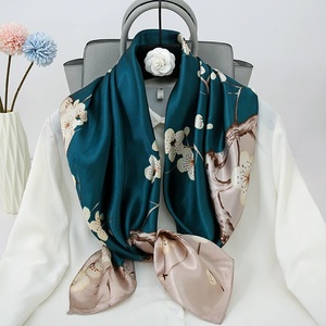 Thời trang vận chuyển in cam biên giới giả khăn lụa cho phụ nữ khăn choàng và trang trí đầu - Product Image 6