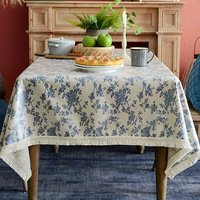 Nappe rectangulaire en polyester jacquard tissé, style nordique, multicolore, à motifs floraux, avec pompons, personnalisable en gros et écologique
