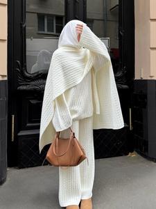 Vêtements islamiques Mexizo Ensemble trois pièces en tricot beige Style Abaya pour femmes musulmanes Mode modeste d'hiver - Product Image 2