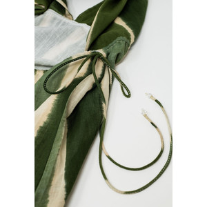 Abito lungo con scollo a V e spacco laterale in verde tie-dye a righe - Product Image 6