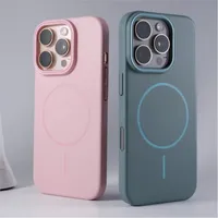   Coque rigide ultra-fine mate en PC pour iPhone 17 16 15 14 13 12 11 Pro Max, compatible chargeur magnétique sans fil, translucide
