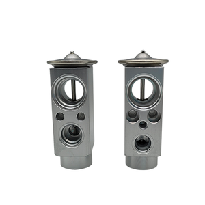 Vanne d'expansion de climatisation automobile de bonne qualité pour Mercedes-Benz Actros - Product Image 1