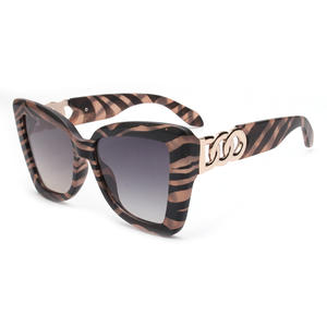 Marché de gros mode femmes lunettes de soleil <span class=keywords><strong>yeux</strong></span> de chat lunettes de soleil personnalisées verres polarisés carré PC cadre noir rose vert jaune - Product Image 6