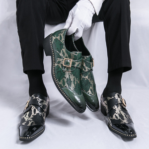 Mocassins en cuir de serpent pour hommes, à bout pointu, avec boucle métallique, chaussures d'hiver pour le bureau et la mode professionnelle - Product Image 5