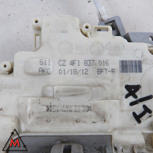 ชุดล็อคประตูหน้าขวา 4F1837016 สำหรับรถยนต์ออดี้ A3 Mk2 8P ปี 2003-2008 มือสอง (81290) - Product Image 5