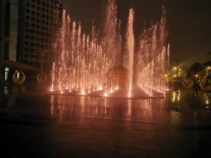 Lumière de fontaine sous-marine LED DMX512 RDM étanche IP68, lampe en forme de beignet à changement de couleur RVB pour fontaine d'eau dansante musicale - Product Image 5