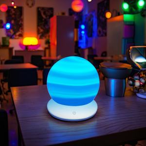 Projecteur d'ambiance portable RGB LED avec télécommande, style minimaliste, effet aurore, pour chambre, jeux, fêtes, fonctionne sur piles - Product Image 3