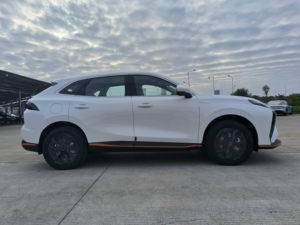 ตงเฟิง ฟอร์ธิง รุ่นขับขวา ฟรายเดย์ รถยนต์ไฟฟ้าล้วน ระยะทางไกล ชาร์จเร็ว SUV 5 ที่นั่ง ราคาประหยัด ธันเดอร์ วอยเจอร์ ออโตส อีวี คาร์ส - Product Image 2