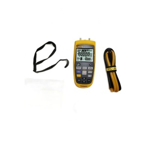 Débitmètre d'air OEM 922 haute précision (1 %) avec indice IP40, plage 250-16 000 FPM, connectivité tuyau/tube de Pitot - Product Image 2