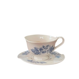 Platos de cena con estampado de flores azules claras francesas, juego de platos de cerámica de estilo Vintage para alquiler de eventos - Product Image 5