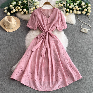 X736 Solid Pattern Summer French-style Hook-flower Cutout V-neck Tunic Puff Sleeves Slim Casual Midi Dress